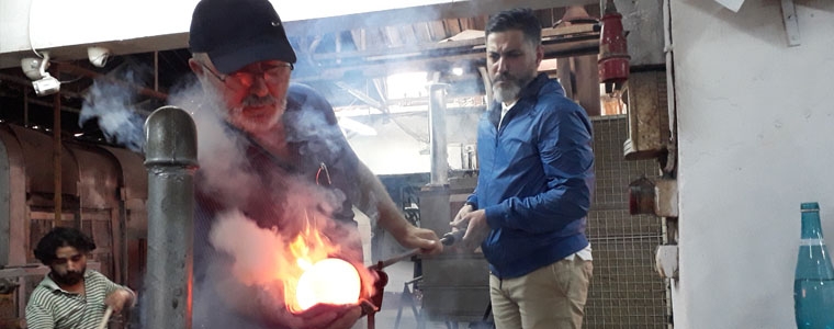 Zaur Sultanov Cam Dostları Ailesine Katıldı