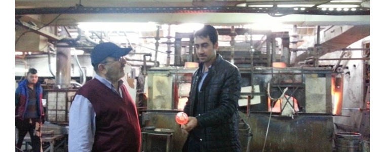 Emrah Kaya Cam Dostları Ailesine Katıldı