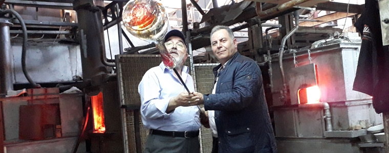 Orhan Öksüz Cam Dostları Ailesine Katıldı