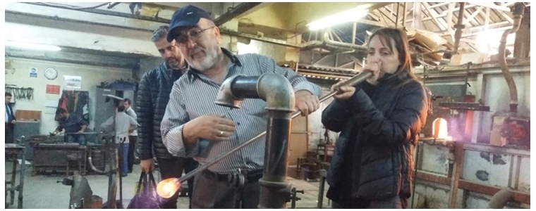 Murat ve Banu Tavukçuoğlu Cam Dostları ailesine katıldı