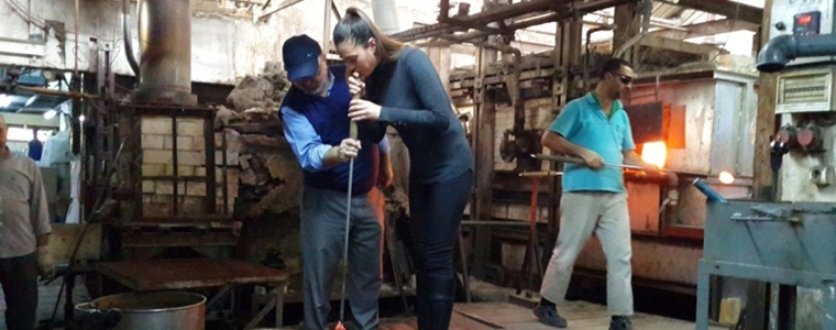 Suzan Mutlu Cam Dostları ailesine katıldı