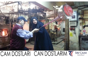 Nezihe Tekin ve Fatma Bozdoğan