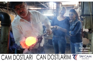 Nil Akan ve Chantal Gsteiger