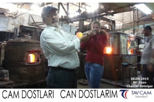 Nil Akan ve Chantal Gsteiger