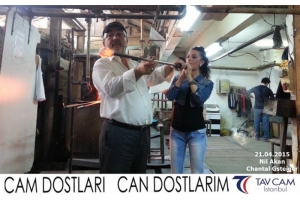 Nil Akan ve Chantal Gsteiger