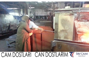 Şükran Özgöçer ve Mukaddes Nalbant