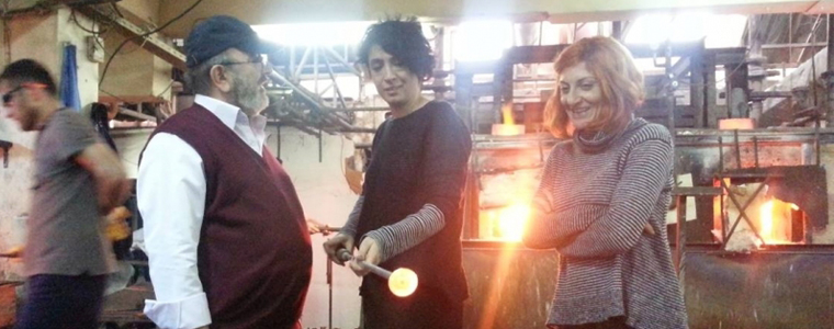 Cam Dostları Can Dostlarım - Nilüfer Çamur